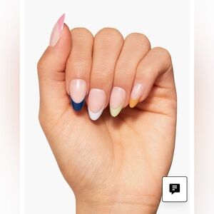 Glamnetic Short Almond Press-on Nails “Very Berry” French Tips
